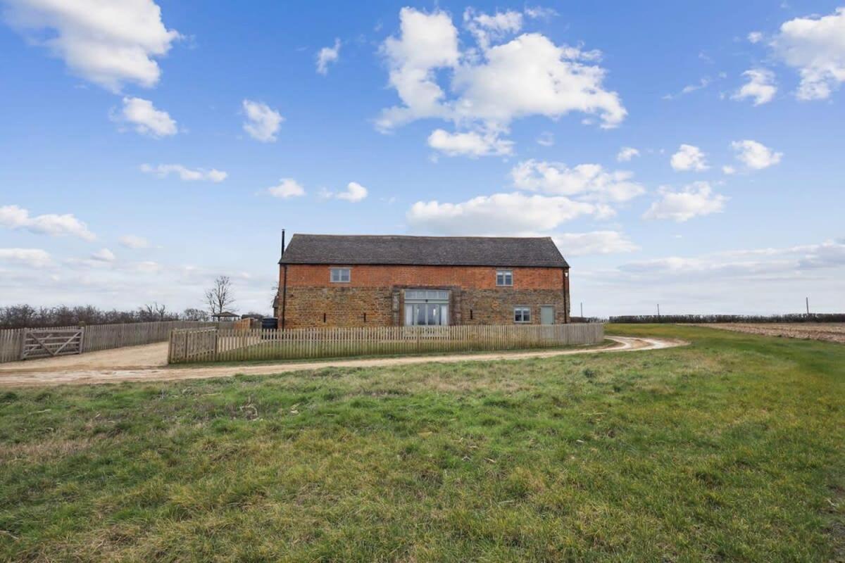 Sophie'S Barn - Hot Tub Packages Available Villa Market Harborough Buitenkant foto